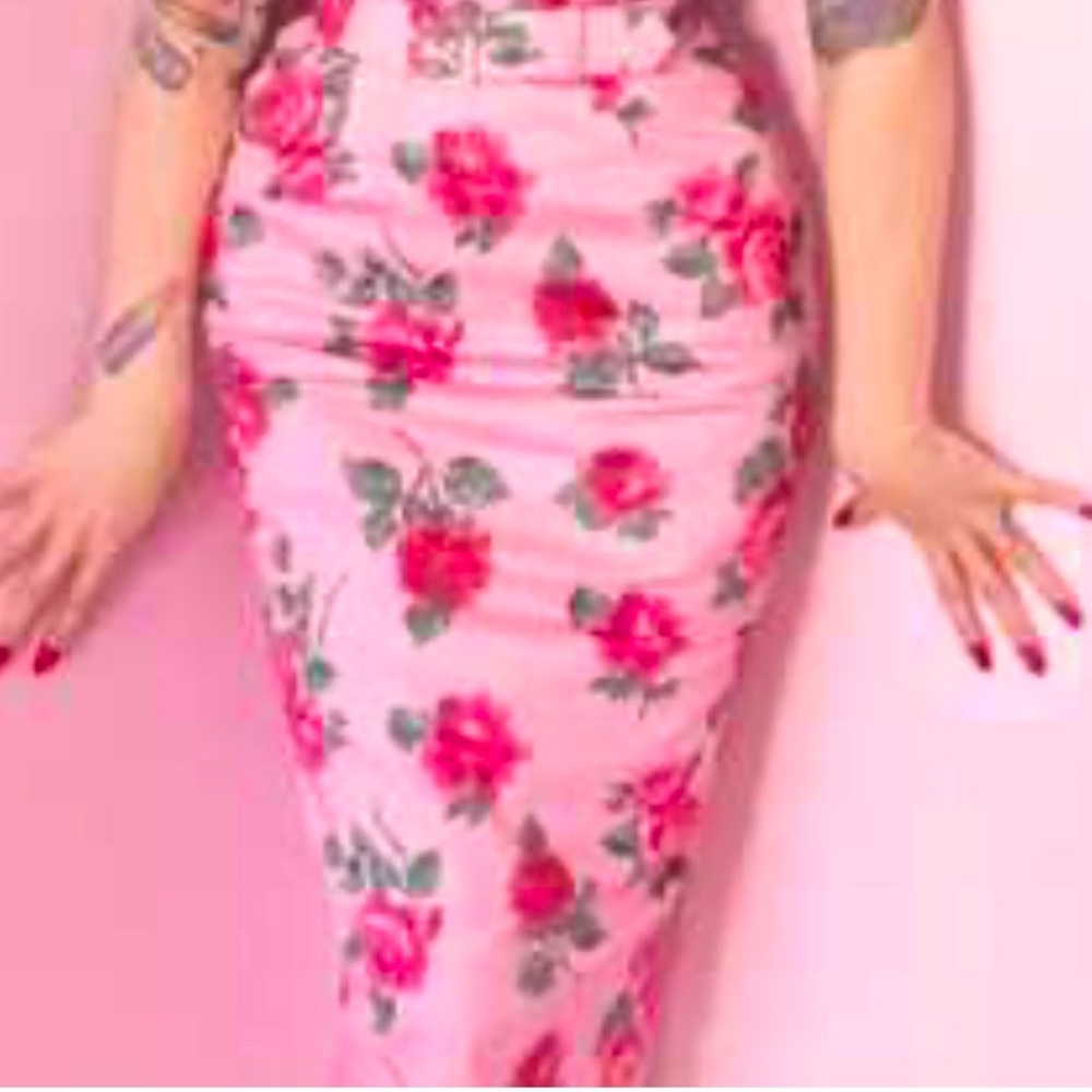 Vixen wiggle skirt